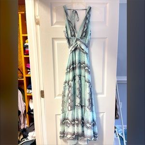 Vici NWOT size small maxi dress